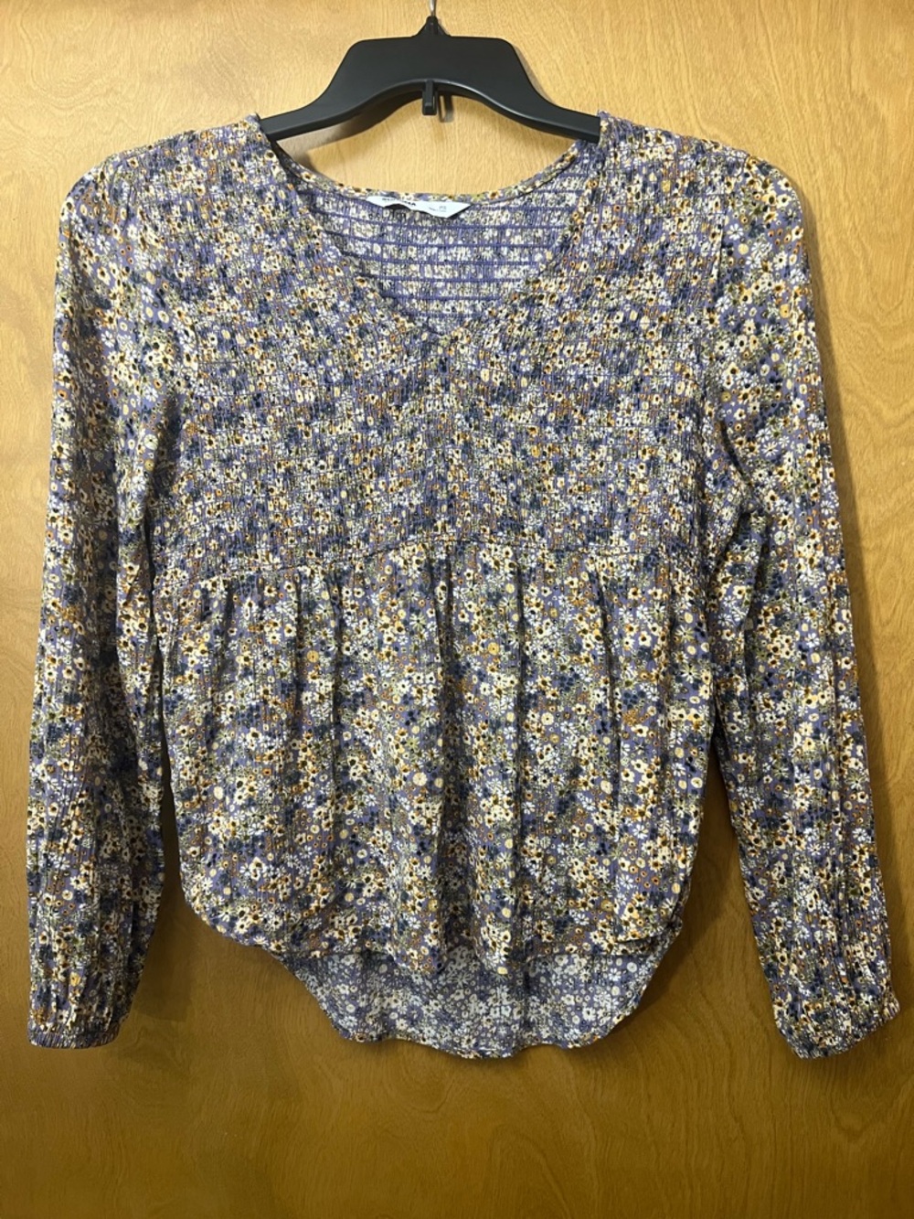 Sonoma Petite Boho Blouse with Ditzy Floral Print on Violet Background, EUC